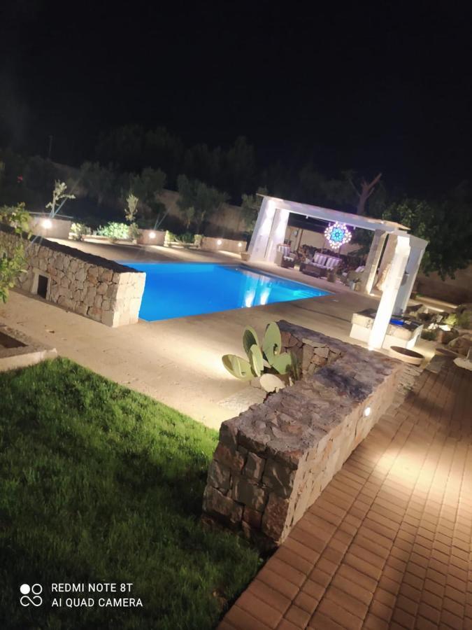 La Cuccuvascia Pool House By Lovesud Alessano Luaran gambar